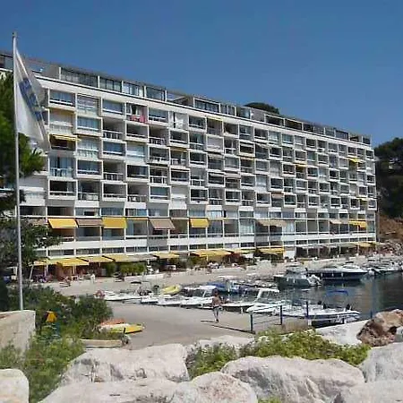 Athena Port * Bandol